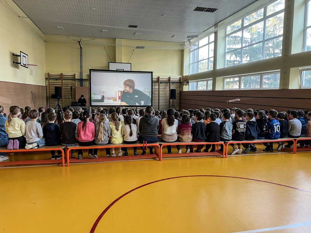 Základná škola Jána Amosa Komenského, Hubeného