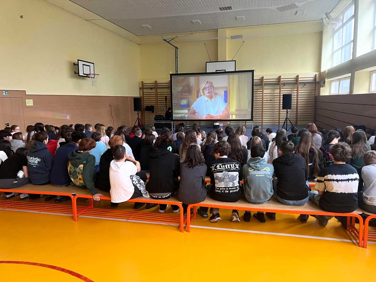 Základná škola Jána Amosa Komenského, Hubeného